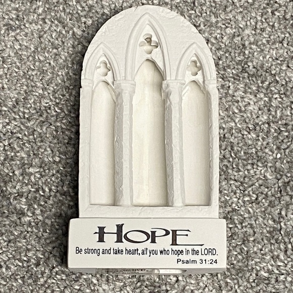 Hope LED Statue/Decor - Picture 1 of 8